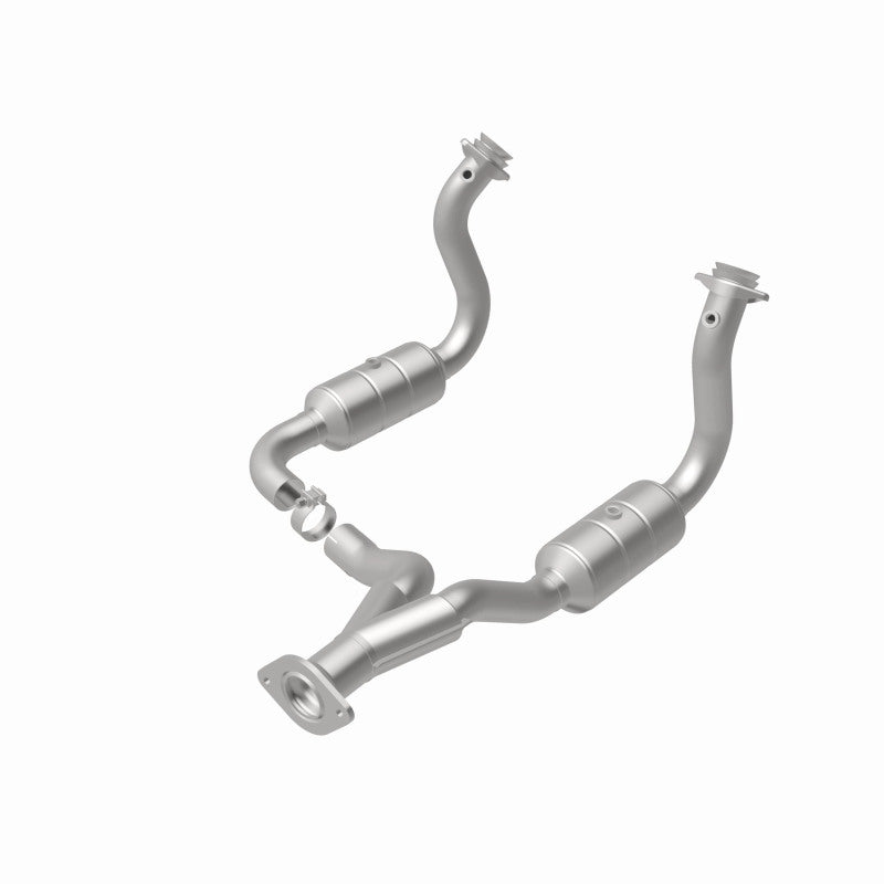 MagnaFlow Ford California Grade CARB Compliant Direct-Fit Catalytic Converter 5451760 360 Degree Image Set