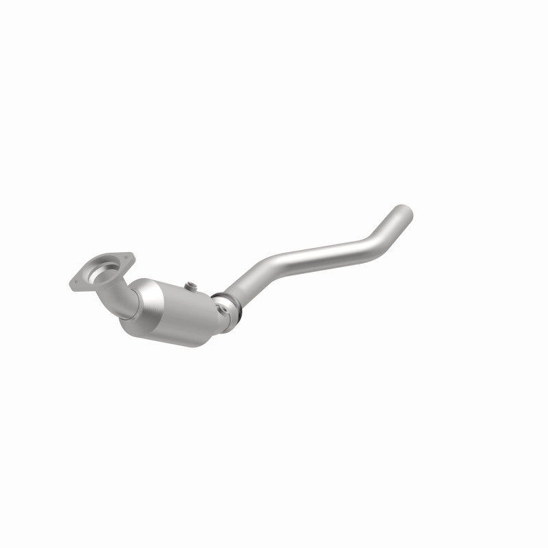 MagnaFlow OEM Grade Federal / EPA Compliant Direct-Fit Catalytic Converter 49244 360 Degree Image Set