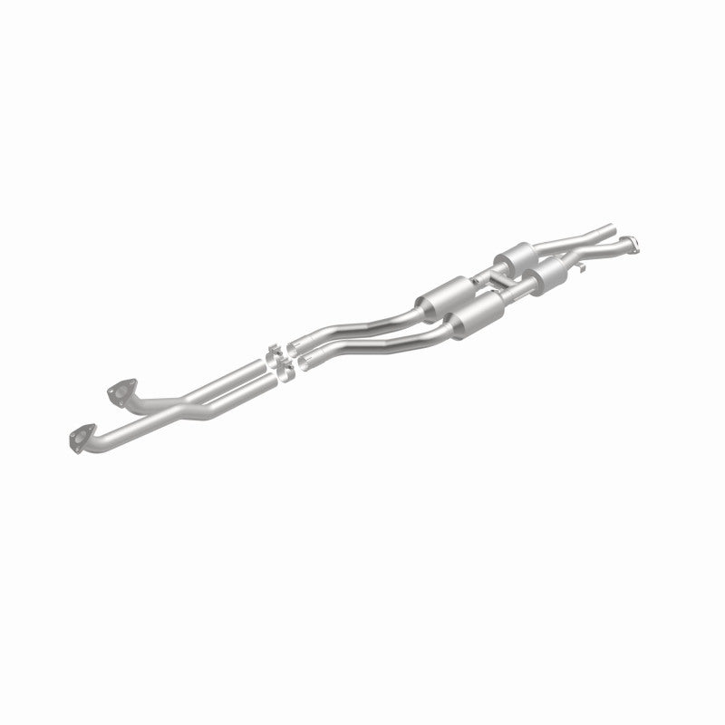 MagnaFlow BMW HM Grade Federal / EPA Compliant Direct-Fit Catalytic Converter 24021 360 Degree Image Set