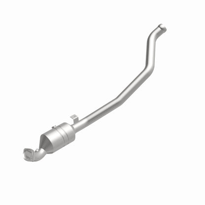 MagnaFlow Mercedes-Benz R350 OEM Grade Federal / EPA Compliant Direct-Fit Catalytic Converter 52178 360 Degree Image Set