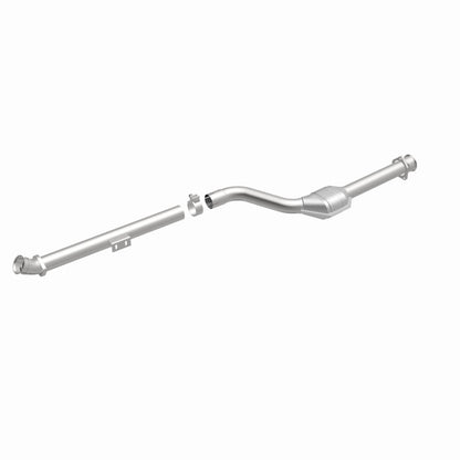 MagnaFlow Mercedes-Benz C230 OEM Grade Federal / EPA Compliant Direct-Fit Catalytic Converter 51592 360 Degree Image Set