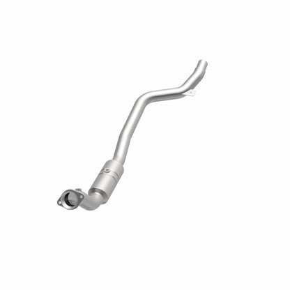 MagnaFlow OEM Grade Federal / EPA Compliant Direct-Fit Catalytic Converter 52100 360 Degree Image Set