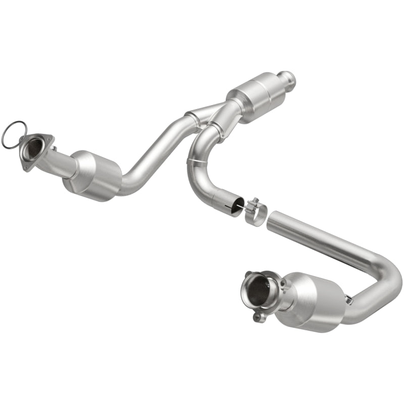 MagnaFlow OEM Grade Federal / EPA Compliant Direct-Fit Catalytic Converter 52642 Photo - Primary