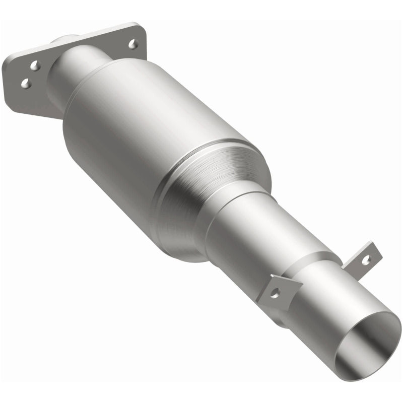 MagnaFlow California Grade CARB Compliant Direct-Fit Catalytic Converter 3391486 Photo - out of package