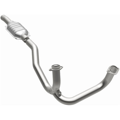 MagnaFlow Ford Standard Grade Federal / EPA Compliant Direct-Fit Catalytic Converter 93131 Photo - out of package