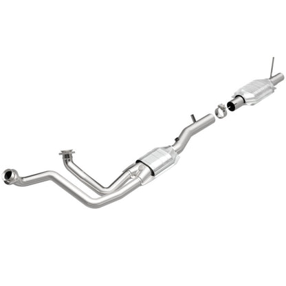 MagnaFlow Ford HM Grade Federal / EPA Compliant Direct-Fit Catalytic Converter 93190 Photo - Primary
