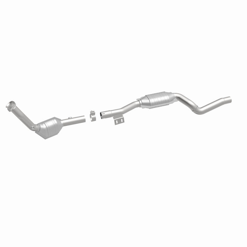 MagnaFlow Mercedes-Benz ML350 OEM Grade Federal / EPA Compliant Direct-Fit Catalytic Converter 52115 360 Degree Image Set