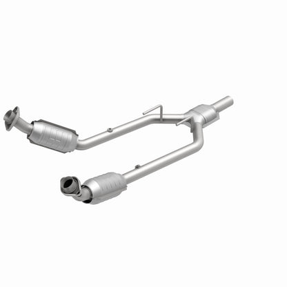 MagnaFlow HM Grade Federal / EPA Compliant Direct-Fit Catalytic Converter 23325 360 Degree Image Set