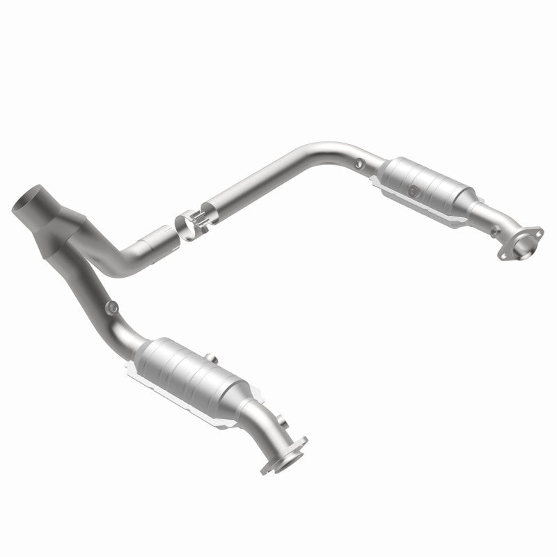 MagnaFlow Dodge Ram 1500 OEM Grade Federal / EPA Compliant Direct-Fit Catalytic Converter 52451 360 Degree Image Set