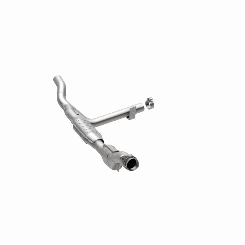 MagnaFlow Ford F-150 HM Grade Federal / EPA Compliant Direct-Fit Catalytic Converter 23082 360 Degree Image Set