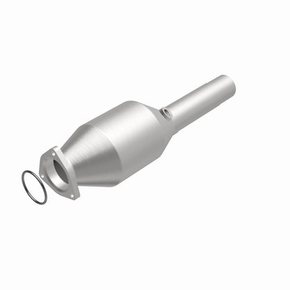MagnaFlow Volkswagen California Grade CARB Compliant Direct-Fit Catalytic Converter 4481957 360 Degree Image Set