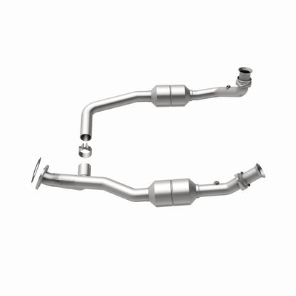 Magnaflow Conv DF 2002 Ford E-Series Vans 5.4L 447378 447378 360 Degree Image Set