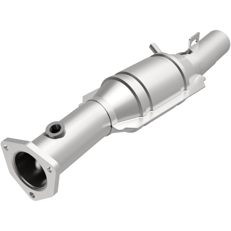 MagnaFlow Volkswagen Standard Grade Federal / EPA Compliant Direct-Fit Catalytic Converter 23713 Photo - Primary