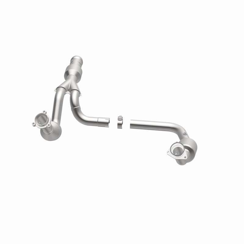 MagnaFlow OEM Grade Federal / EPA Compliant Direct-Fit Catalytic Converter 52616 360 Degree Image Set