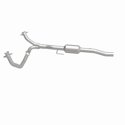 MagnaFlow Dodge Durango California Grade CARB Compliant Direct-Fit Catalytic Converter 4451280 360 Degree Image Set