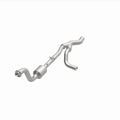Magnaflow 04-06 Dodge Durango 5.7L Direct Fit Converter 4651499 4651499 360 Degree Image Set