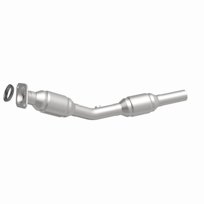 MagnaFlow HM Grade Federal / EPA Compliant Direct-Fit Catalytic Converter 93200 360 Degree Image Set