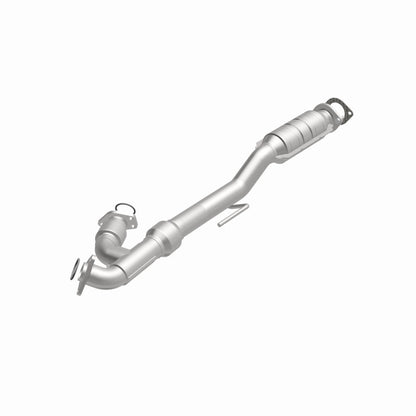 MagnaFlow Nissan Altima OEM Grade Federal / EPA Compliant Direct-Fit Catalytic Converter 52190 360 Degree Image Set