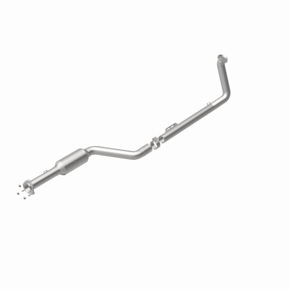 MagnaFlow Mercedes-Benz C230 California Grade CARB Compliant Direct-Fit Catalytic Converter 4481106 360 Degree Image Set
