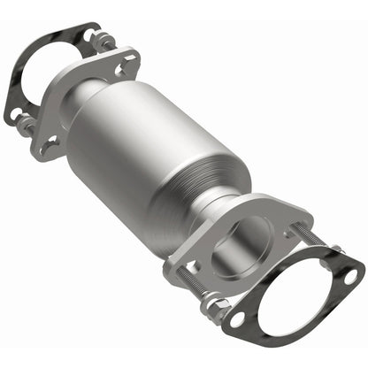 MagnaFlow Kia Spectra California Grade CARB Compliant Direct-Fit Catalytic Converter 5571858 Photo - out of package