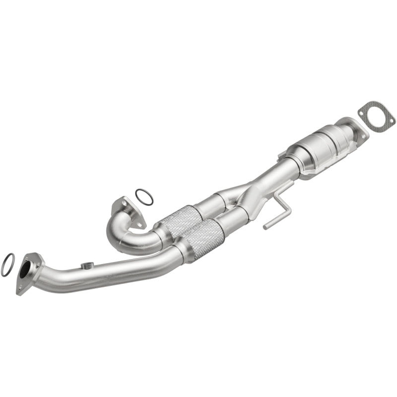 MagnaFlow Nissan Maxima California Grade CARB Compliant Direct-Fit Catalytic Converter 557710 Photo - Primary