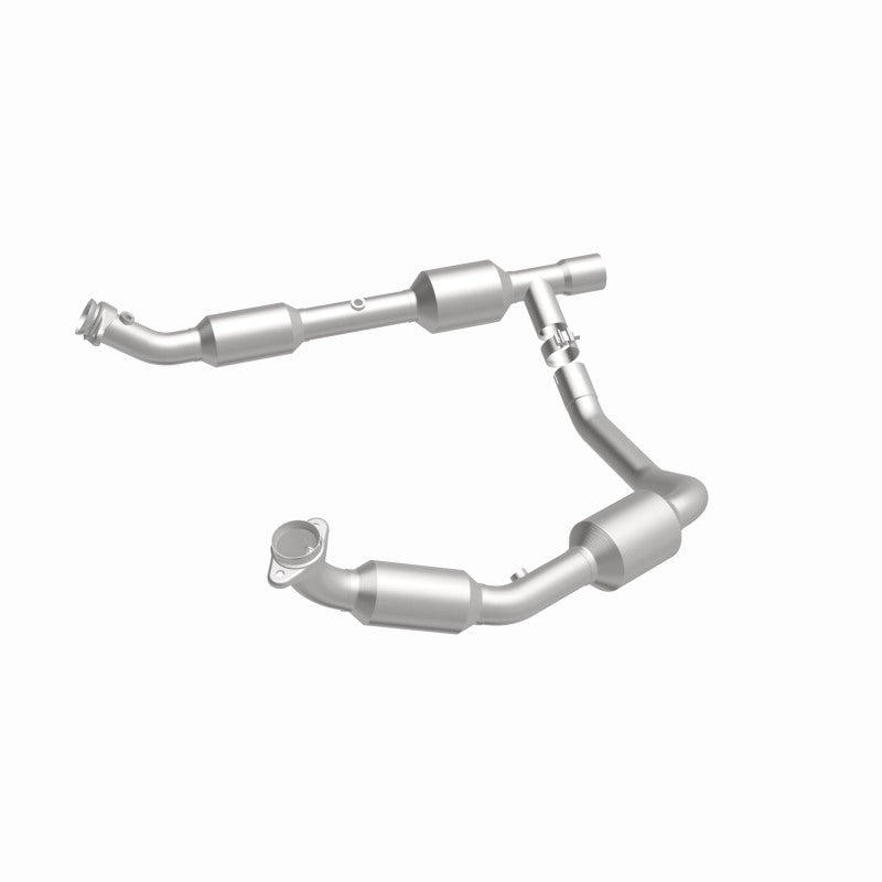 MagnaFlow Ford California Grade CARB Compliant Direct-Fit Catalytic Converter 5481439 360 Degree Image Set