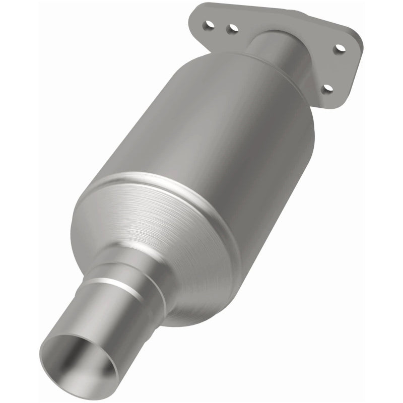 MagnaFlow California Grade CARB Compliant Direct-Fit Catalytic Converter 3391496 Photo - out of package