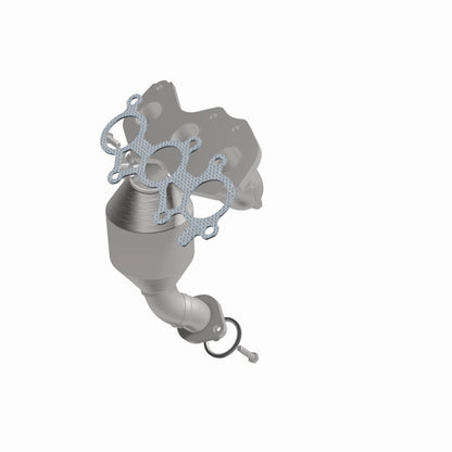 MagnaFlow Toyota Sienna OEM Grade Federal / EPA Compliant Manifold Catalytic Converter 52548 360 Degree Image Set