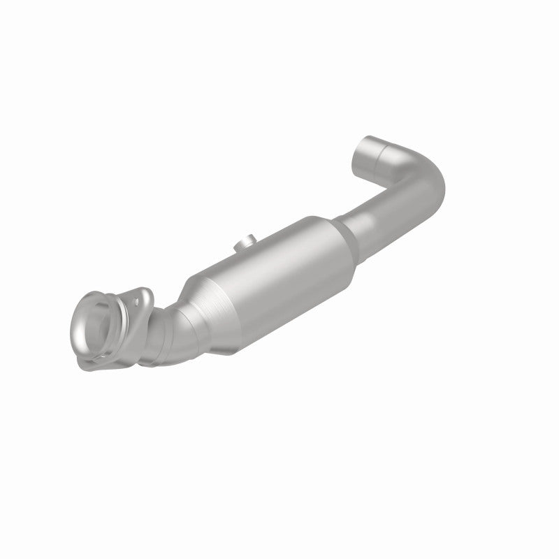 MagnaFlow Ford F-150 OEM Grade Federal / EPA Compliant Direct-Fit Catalytic Converter 21-467 360 Degree Image Set