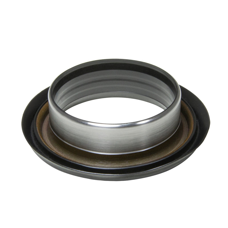 Yukon Gear & Axle Yukon Gear Adapter Sleeve for GM 8.6in/9.5in Yokes to use Triple Lip Pinion Seal YY GM26060975 YY GM26060975 Photo - Primary