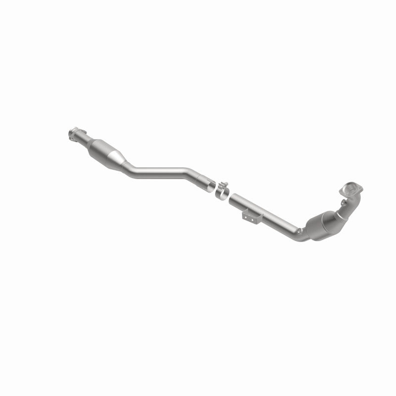 MagnaFlow Mercedes-Benz California Grade CARB Compliant Direct-Fit Catalytic Converter 444314 360 Degree Image Set