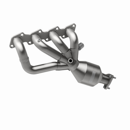 MagnaFlow Nissan HM Grade Federal / EPA Compliant Manifold Catalytic Converter 23708 360 Degree Image Set