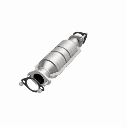 MagnaFlow OEM Grade Federal / EPA Compliant Direct-Fit Catalytic Converter 51332 360 Degree Image Set