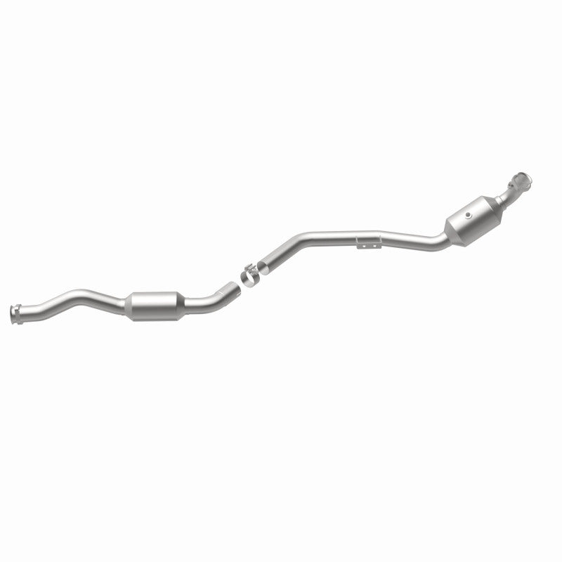 MagnaFlow Mercedes-Benz E350 California Grade CARB Compliant Direct-Fit Catalytic Converter 551665 360 Degree Image Set