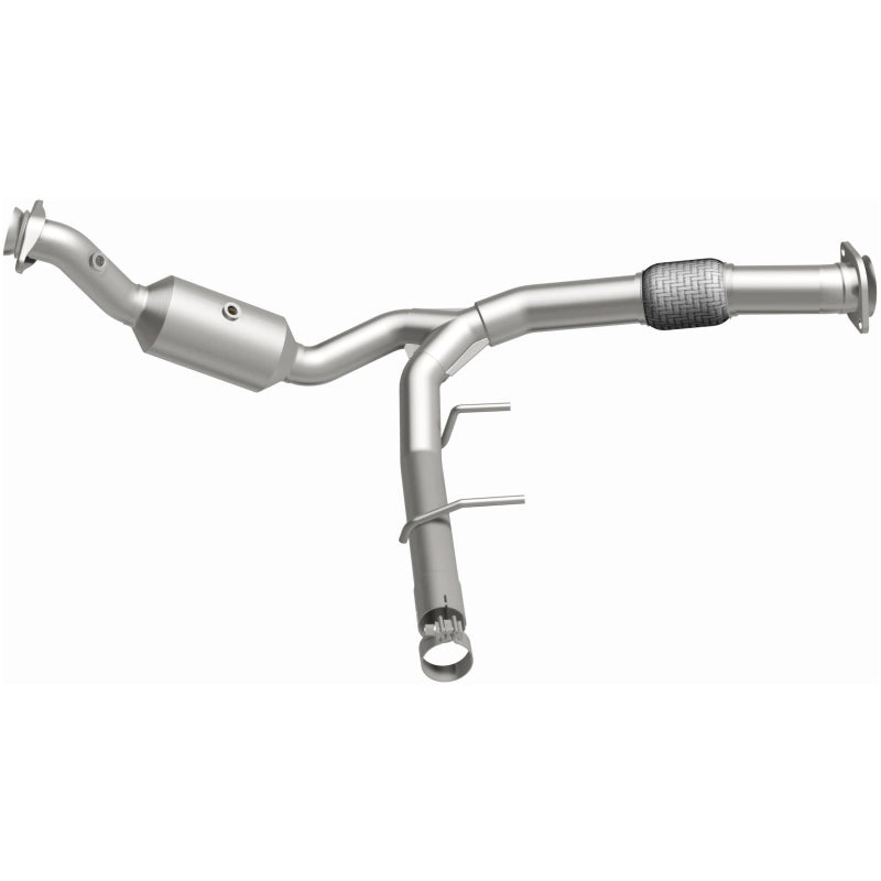 Magnaflow 18-21 Ford Expedition Right Underbody 3.5L Direct Fit Catalytic Converter 280219 280219 Photo - out of package