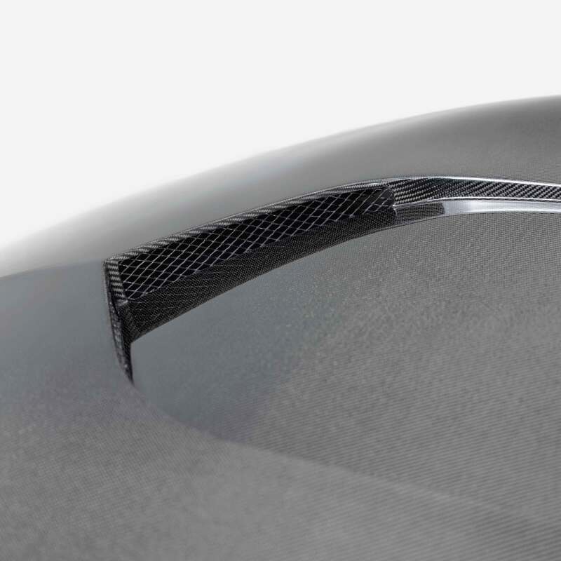 Seibon 2023 Nissan Z Carbon Fiber Hood HD22NSZ-VS User 1