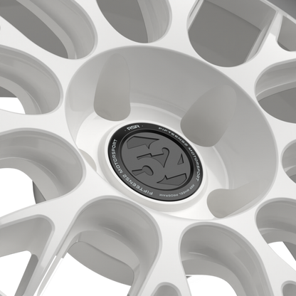 fifteen52 Holeshot RSR 19x9.5 5x114.3 38mm ET 73.1mm Center Bore Rally White RSHRW-99554+38-2 RSHRW-99554+38-2 User 1