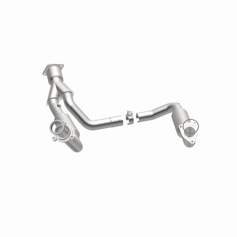 MagnaFlow California Grade CARB Compliant Direct-Fit Catalytic Converter 5451650 360 Degree Image Set