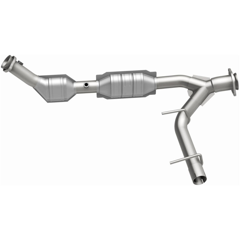 MagnaFlow Ford Expedition OEM Grade Federal / EPA Compliant Direct-Fit Catalytic Converter 49607 Photo - out of package