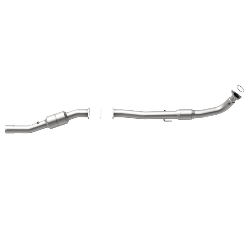 MagnaFlow Chevrolet Silverado 2500 HD OEM Grade Federal / EPA Compliant Direct-Fit Catalytic Converter 51949 360 Degree Image Set
