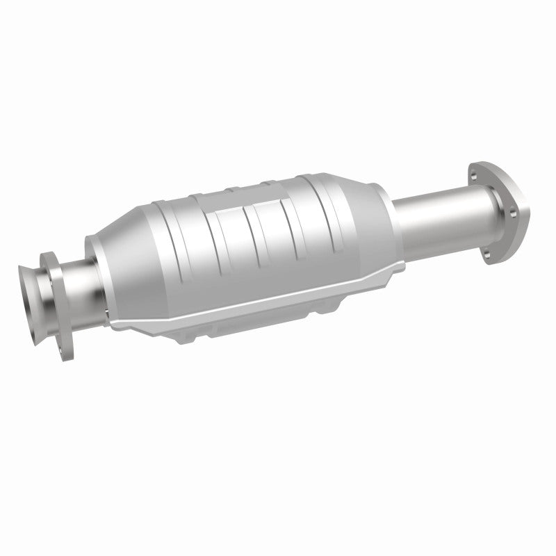 MagnaFlow Saab 900 Standard Grade Federal / EPA Compliant Direct-Fit Catalytic Converter 22833 360 Degree Image Set