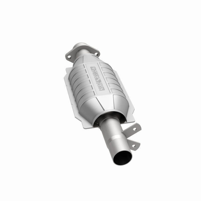 MagnaFlow Standard Grade Federal / EPA Compliant Direct-Fit Catalytic Converter 23439 360 Degree Image Set