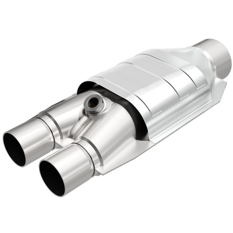 MagnaFlow Standard Grade Federal / EPA Compliant Universal Catalytic Converter 94047 Photo - Primary