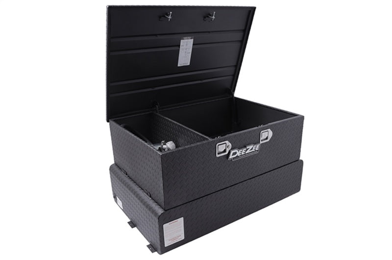Dee Zee Deezee Universal Tanks - Combo Black-Tread Aluminum (62 Gal) DZ92847TB DZ92847TB Photo - Unmounted