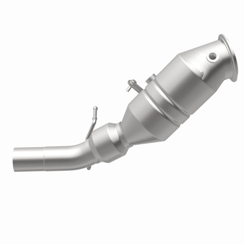 MagnaFlow BMW OEM Grade Federal / EPA Compliant Direct-Fit Catalytic Converter 52265 360 Degree Image Set