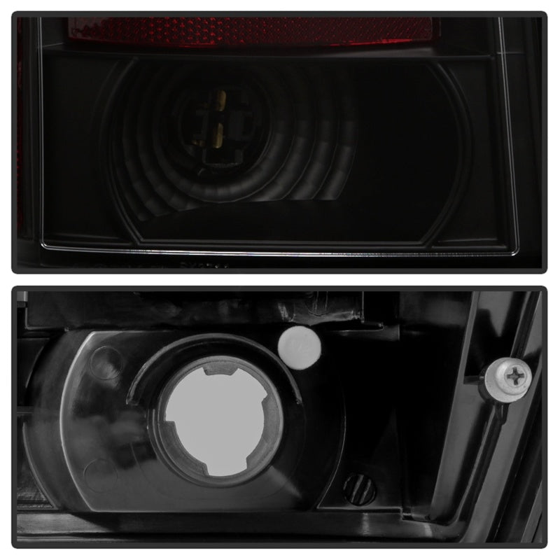 Spyder 07-10 Jeep Grand Cherokee Light Bar LED Tail Lights - Black Smoke ALT-YD-JGC07V2-LB-BSM 5086662 5086662 Photo - Unmounted