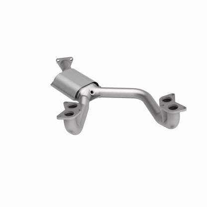 MagnaFlow Subaru Legacy Standard Grade Federal / EPA Compliant Direct-Fit Catalytic Converter 23871 360 Degree Image Set