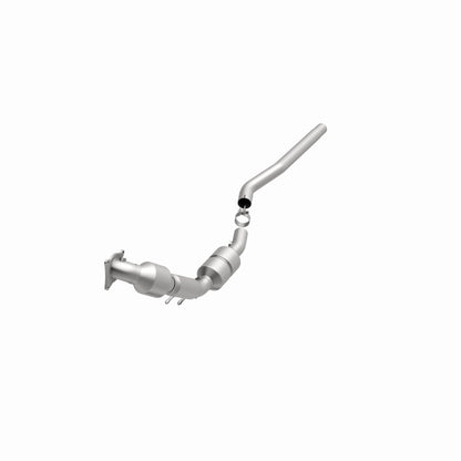 MagnaFlow Volkswagen Passat HM Grade Federal / EPA Compliant Direct-Fit Catalytic Converter 24298 360 Degree Image Set