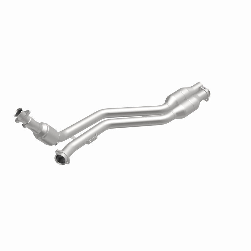 MagnaFlow Mercedes-Benz CLK430 California Grade CARB Compliant Direct-Fit Catalytic Converter 454022 360 Degree Image Set