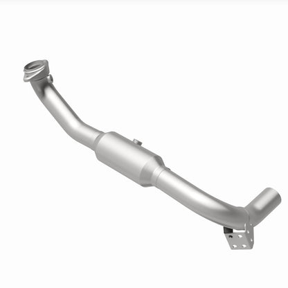 Magnaflow 05-06 Lincoln Navigator 5.4L Direct Fit Catalytic Converter - Passenger Side 4651507 4651507 360 Degree Image Set
